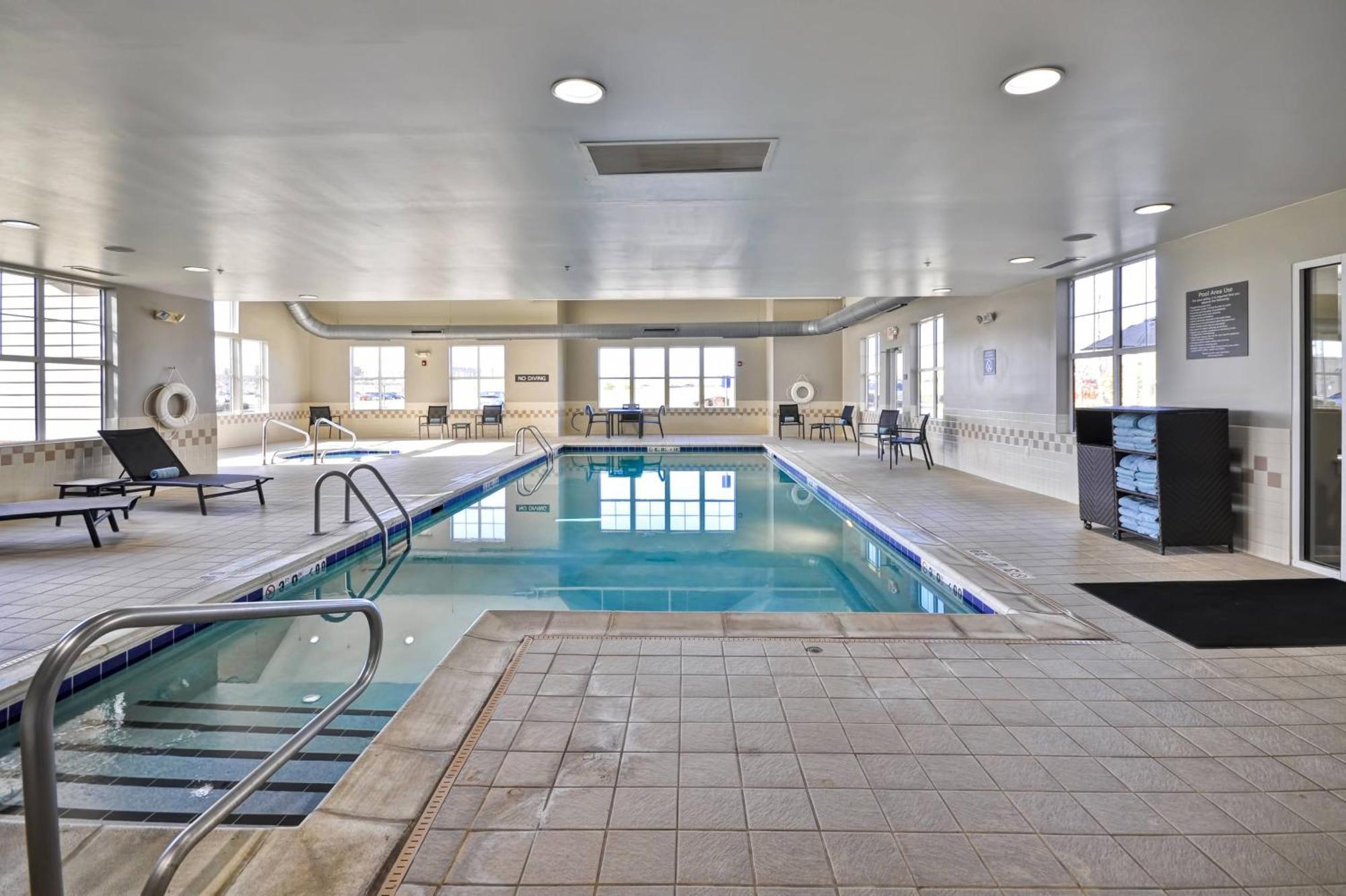 Residence Inn Saint Louis O'Fallon Bagian luar foto